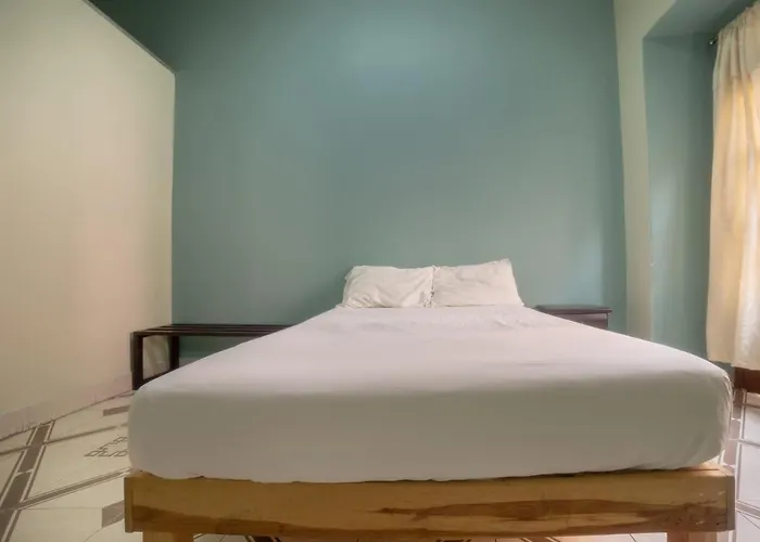 Hotel Oyo Oasis Centro Cerca Del Hospital Issste Hospital Jose Ma Morelos 2*